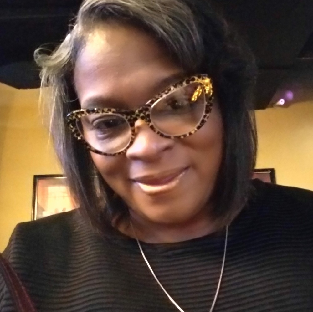 Meet your Posher, Tracey